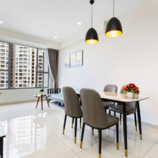 Căn Hộ 2 Phòng Ngủ Ngắn Hạn Theo Ngày - Rivergate Residence